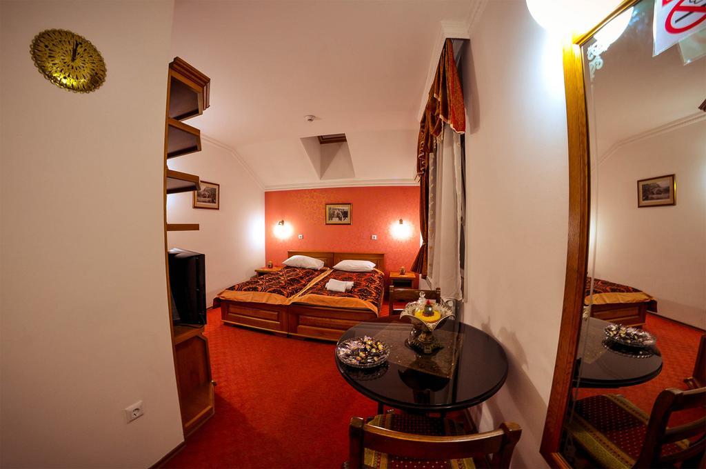Hotel Latinski Most Сараєво Екстер'єр фото