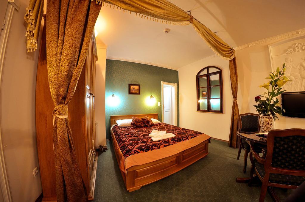 Hotel Latinski Most Сараєво Екстер'єр фото