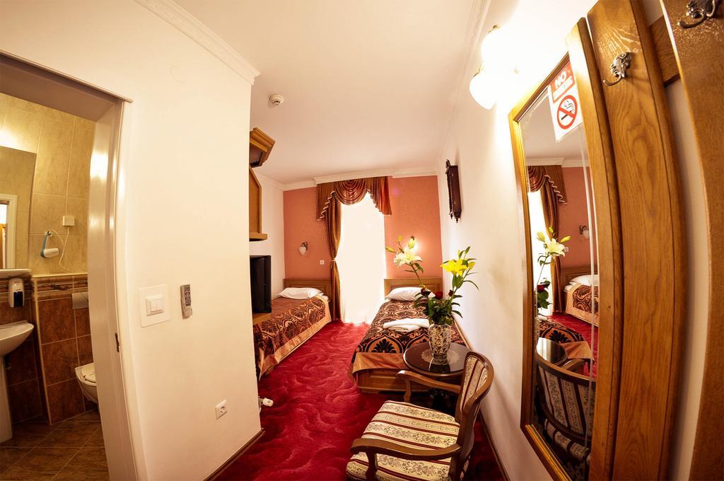 Hotel Latinski Most Сараєво Екстер'єр фото