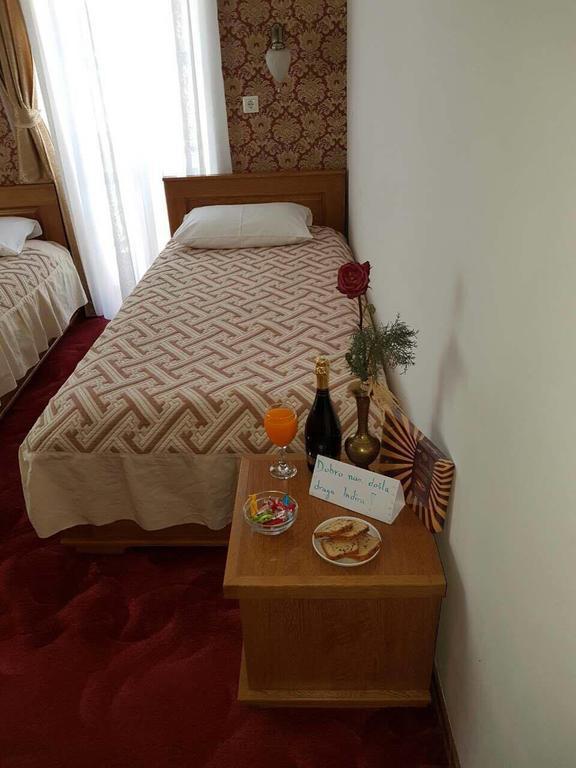 Hotel Latinski Most Сараєво Екстер'єр фото