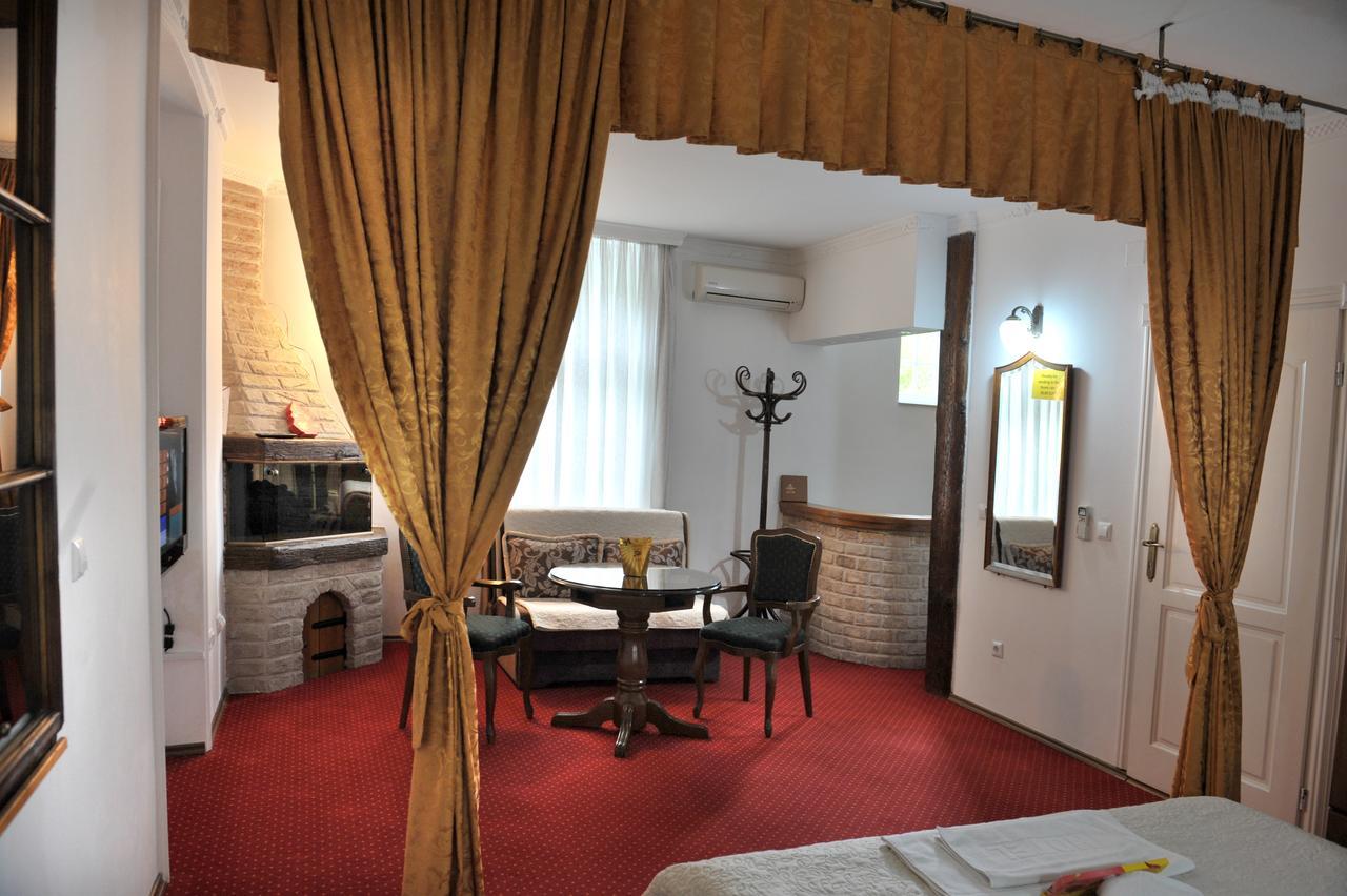 Hotel Latinski Most Сараєво Екстер'єр фото